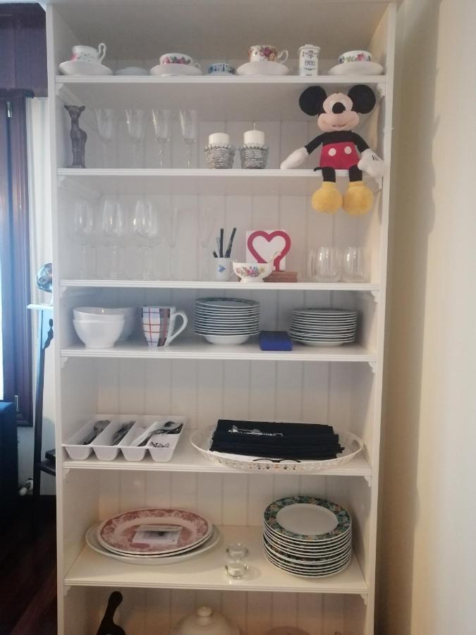 Apartamento NANA in Bilbao, parking en el edificio Exterior foto